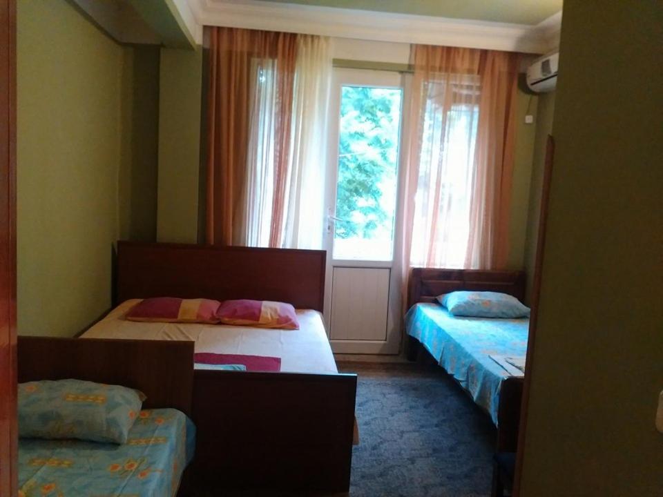 אורקי Hotel - Shorena מראה חיצוני תמונה